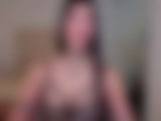 Live cam show with BriannaSalinas - Facial Piercings on Fling VIP Chat