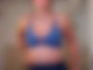 Live cam show with BriannaSalinas - Lush on Fling VIP Chat