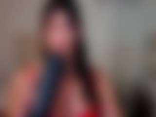 Live cam show with BriannaSalinas - Amateur Brown Hair on Camsoda