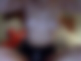 raunchyrosie's Live Sex Cam Show