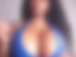 Live cam show with sabrina-mora - Living Room on thefappeningchat.com