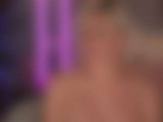 Live cam show with vickysecret - Bondage on Dolls Live