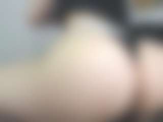 Live cam show with Emmily - Doggy on instabang