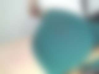 Emmily's Live Sex Cam Show