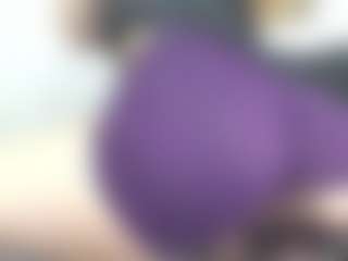 Emmily's Live Sex Cam Show