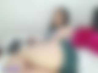 Emmily's Live Sex Cam Show