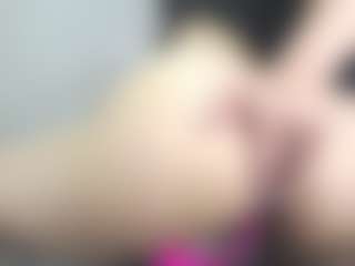 Emmily's Live Sex Cam Show