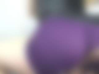 Emmily's Live Sex Cam Show