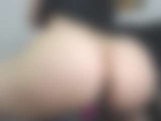 Emmily's Live Sex Cam Show