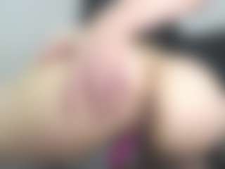 Emmily's Live Sex Cam Show