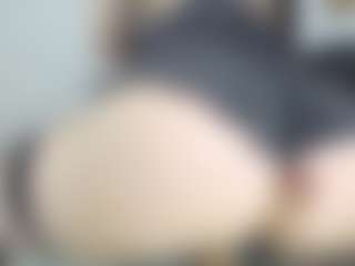 Emmily's Live Sex Cam Show