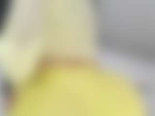 Live cam show with Emmily - Athletic Cosplay on LiveSexCams6