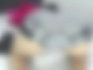 Live cam show with Emmily - Athletic Cosplay on Porn Luv