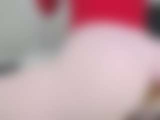 Live cam show with Emmily - Doggy on Camsoda