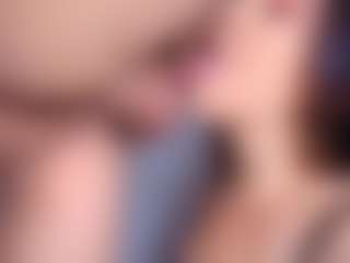 Live cam show with violettaandtomas7 - Nails on CSO-WL