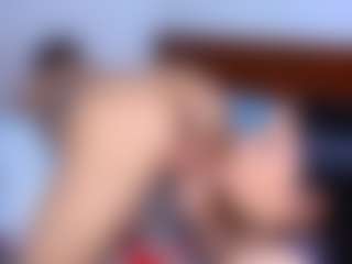 Live cam show with violettaandtomas7 - Longhair on StripNow