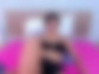 LUNALEEE's Live Sex Cam Show