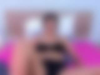 LUNALEEE's Live Sex Cam Show