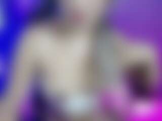 ninatinydoll1's Live Sex Cam Show