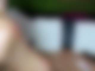 miabeex's Live Sex Cam Show