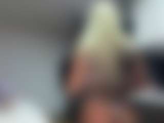 candy-sam28's Live Sex Cam Show