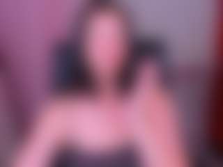 Live cam show with anamills - Yoga MILF on Camsoda