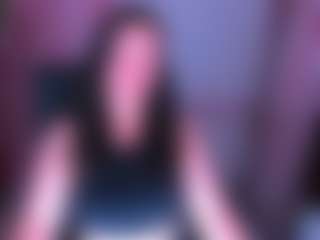 Live cam show with anamills - Pretty on Camsoda