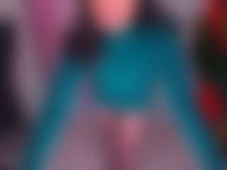 Live cam show with anamills - College MILF on milfzrlive.com