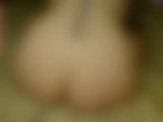 Live cam show with victoria-97 - Glasses on googirlz