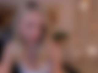 StaceyWood's Live Sex Cam Show
