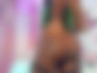 latinwondercockts's Live Sex Cam Show