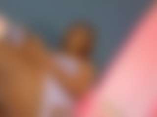 latinwondercocktsのライブセックスチャットショー