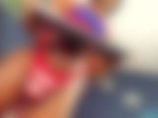 latinwondercockts's Live Sex Cam Show