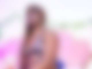 Live cam show with latinwondercockts - Lean on Milf Play