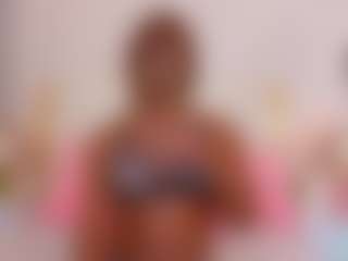 Live cam show with latinwondercockts - Gray Eyes on Uber Horny