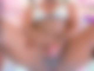 latinwondercockts's Live Sex Cam Show