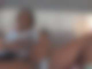 latinwondercockts's Live Sex Cam Show