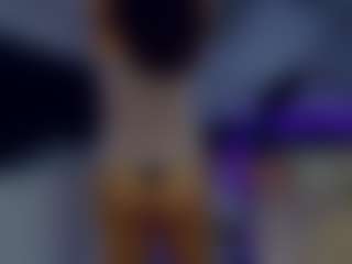 Live cam show with almafancy - Messy on StripNow