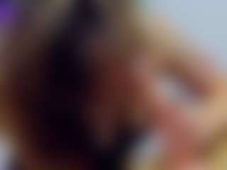 Live cam show with almafancy - Curly Hair on Milfs Live