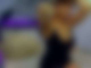 almafancy's Live Sex Cam Show