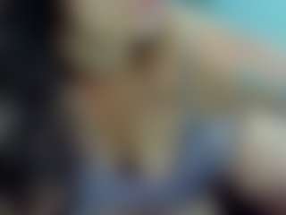 almafancy MILF webcam performer live streaming