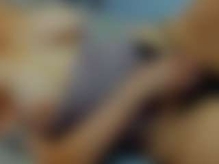 almafancy's Live Sex Cam Show