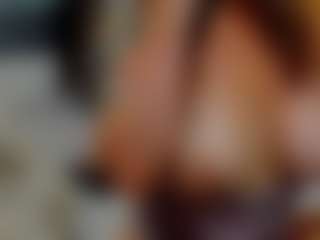 Live cam show with almafancy - Brown Hair on Camsoda