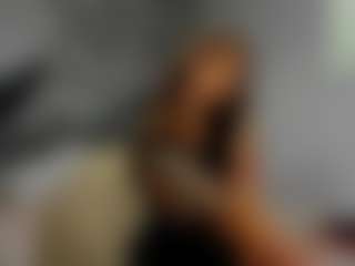 almafancy's Live Sex Cam Show