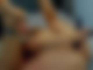 Live cam show with almafancy - Brown Hair MILF on Soda Cam