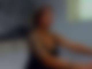 Live cam show with almafancy - Curly Hair on SquirtSoMuch