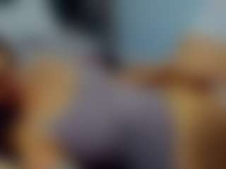 almafancy's Live Sex Cam Show