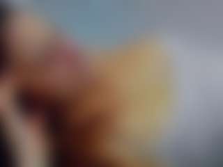 Live cam show with almafancy - Brown Hair on TeamSkeetLive