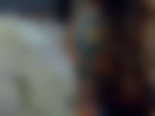 almafancy MILF webcam performer live streaming