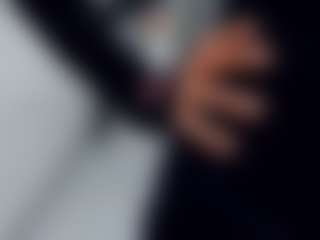 almafancyとのライブチャットショー - CamsodaのMessy